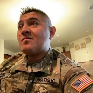 Meet your Posher, Chris